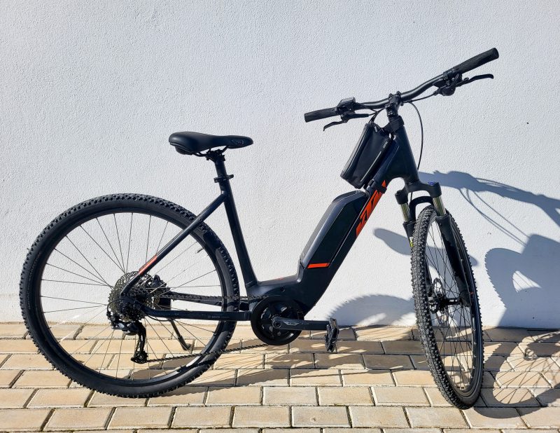 Bicicleta KTM Macina Cross A410